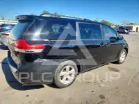 2011 Toyota SIENNA фото