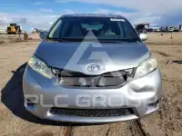 2011 Toyota SIENNA фото