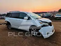 2011 Toyota SIENNA фото