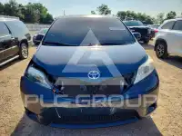 2011 Toyota SIENNA photo