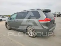 2011 Toyota SIENNA фото