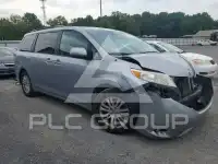 2011 Toyota SIENNA фото