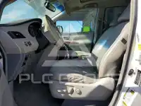 2011 Toyota SIENNA фото