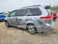 2011 Toyota SIENNA фото