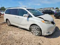 2011 Toyota SIENNA фото