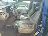 2011 Toyota SIENNA фото