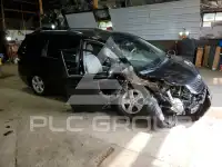 2011 Toyota SIENNA photo