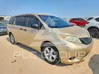 2011 Toyota SIENNA фото