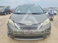 2011 Toyota SIENNA фото