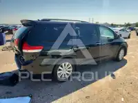 2011 Toyota SIENNA фото