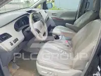 2011 Toyota SIENNA фото