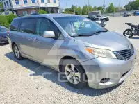 2011 Toyota SIENNA фото