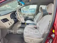 2011 Toyota SIENNA фото