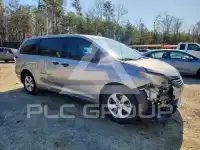 2011 Toyota SIENNA фото