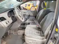 2011 Toyota SIENNA фото