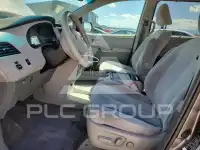 2011 Toyota SIENNA photo