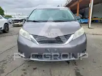 2011 Toyota SIENNA photo