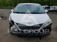 2011 Toyota SIENNA фото