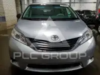 2011 Toyota SIENNA фото