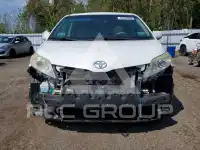 2011 Toyota SIENNA фото