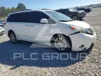 2011 Toyota SIENNA фото