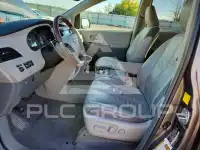 2011 Toyota SIENNA photo