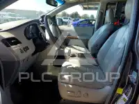 2011 Toyota SIENNA фото