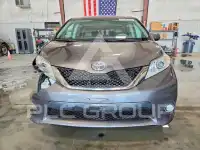 2011 Toyota SIENNA фото