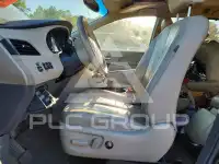 2011 Toyota SIENNA фото