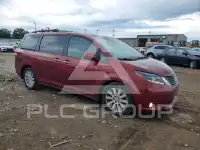2011 Toyota SIENNA фото