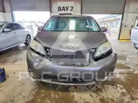 2011 Toyota SIENNA фото