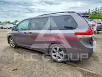 2011 Toyota SIENNA photo