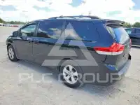 2011 Toyota SIENNA photo