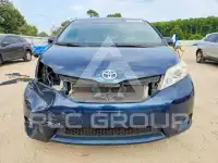 2011 Toyota SIENNA фото