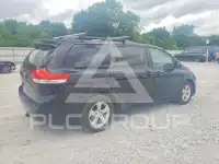 2011 Toyota SIENNA фото