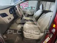2011 Toyota SIENNA фото