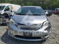 2011 Toyota SIENNA фото
