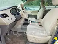 2011 Toyota SIENNA фото