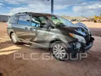 2011 Toyota SIENNA photo