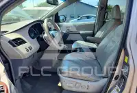 2011 Toyota SIENNA photo