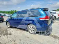 2011 Toyota SIENNA фото