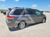 2011 Toyota SIENNA фото