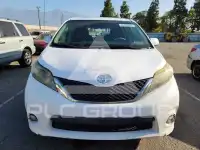2011 Toyota SIENNA фото