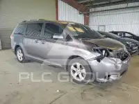 2011 Toyota SIENNA фото