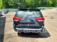 2011 Toyota SIENNA фото