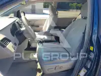 2011 Toyota SIENNA photo