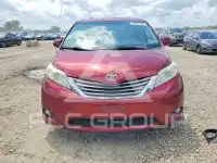 2011 Toyota SIENNA фото