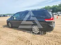 2011 Toyota SIENNA фото