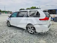 2011 Toyota SIENNA фото