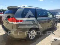 2011 Toyota SIENNA фото
